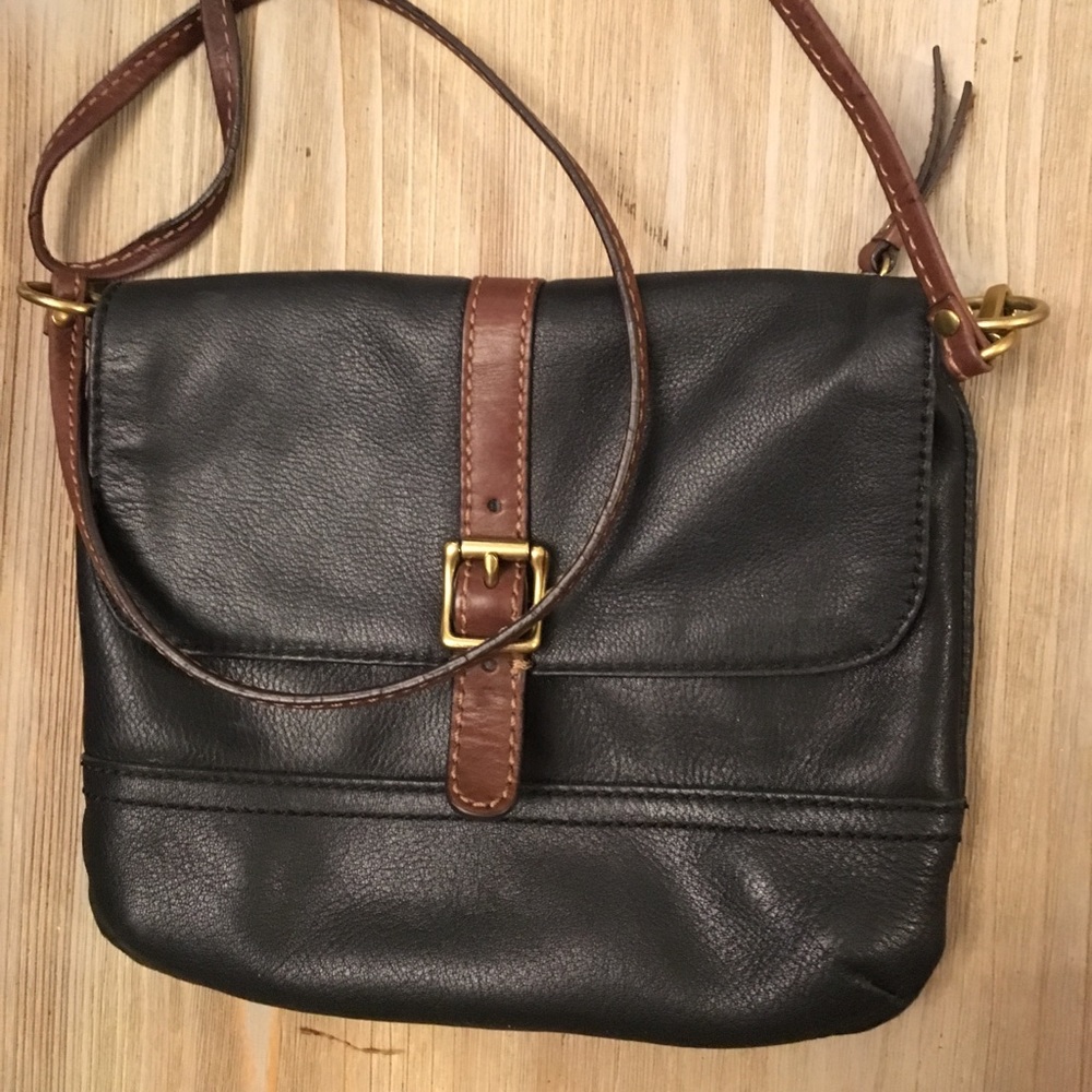 Fossil Crossbody Small Leather Purse VGUC BLACK
